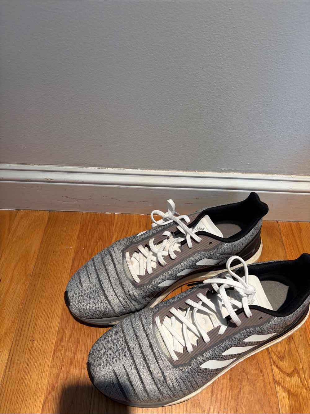 adidas Men's Gray and White Athletic Running Shoes